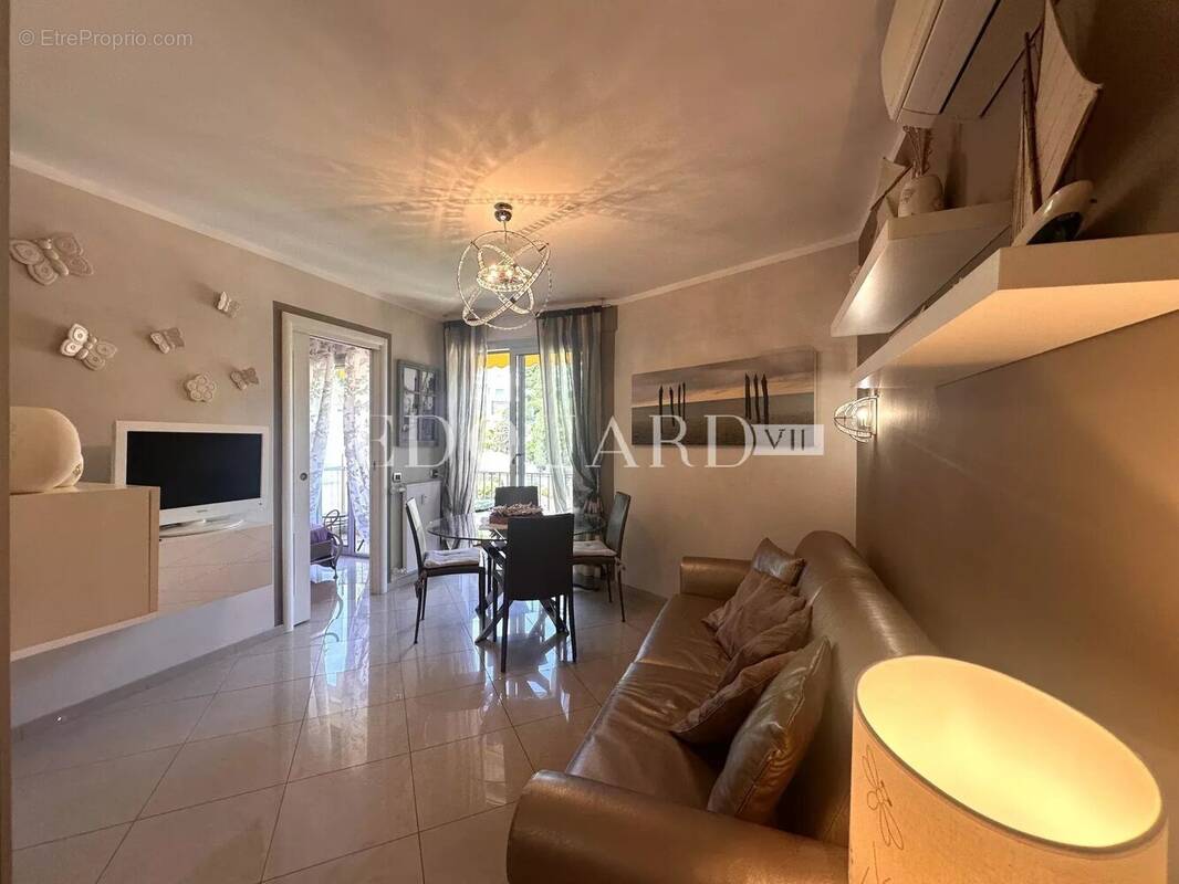 Appartement à MENTON