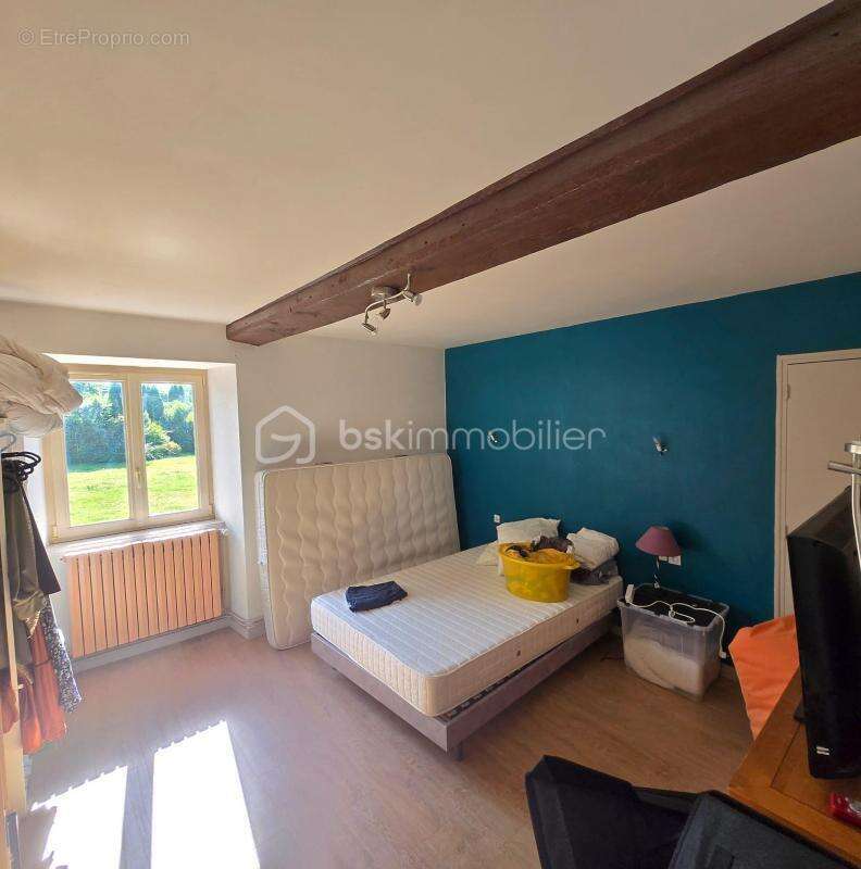 Maison à MARTIGNE-SUR-MAYENNE