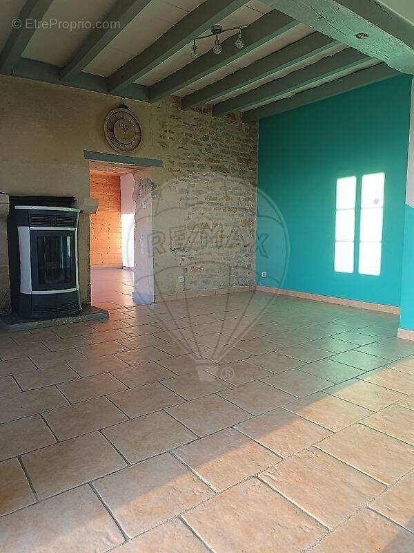 Maison à MAGNY-COURS
