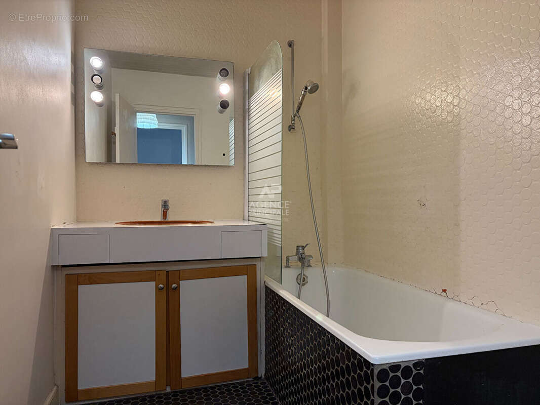 Appartement à MAISONS-LAFFITTE