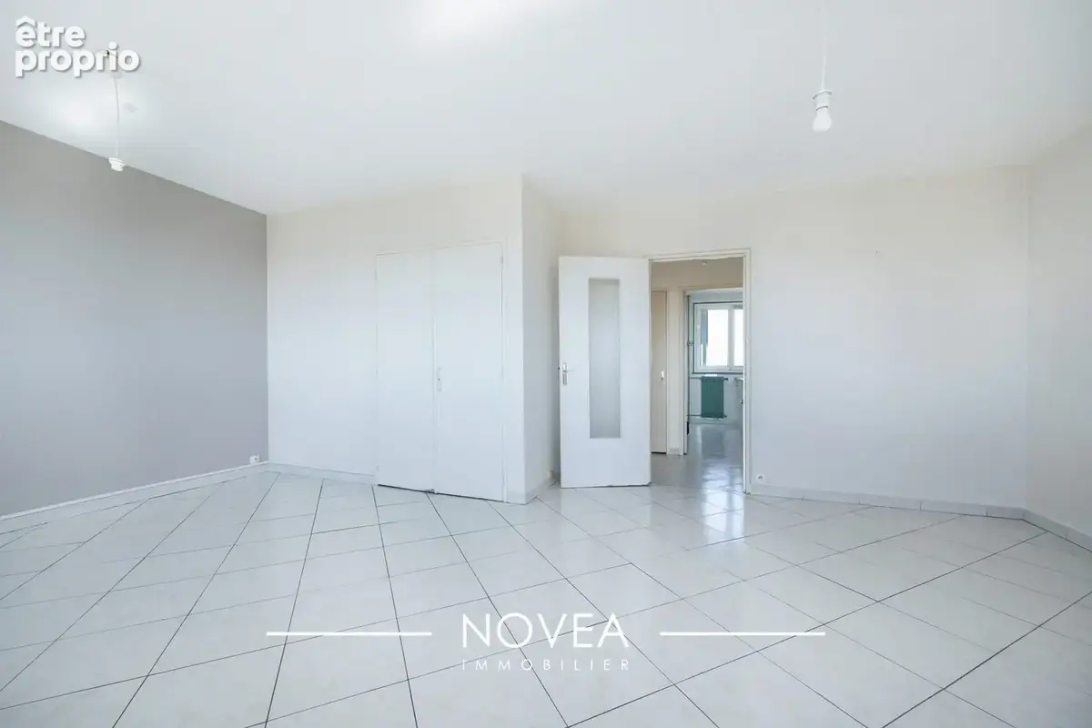Appartement 70 m² à Villeurbanne  - photo 3