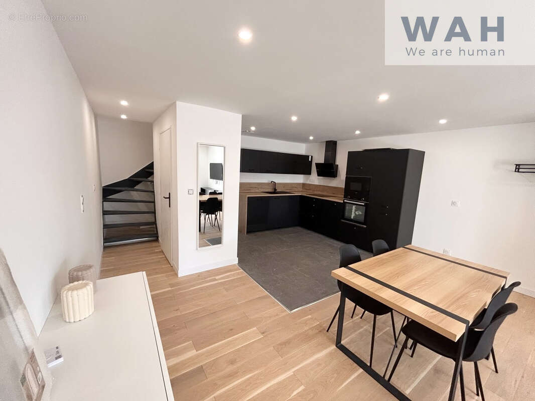 Appartement à VERGEZE