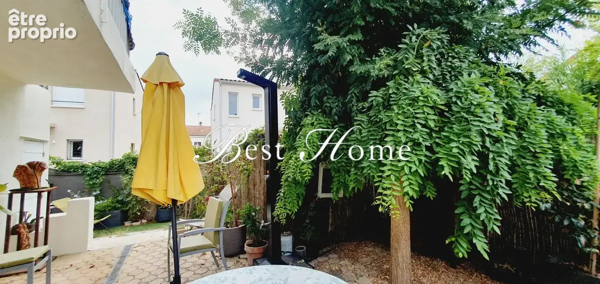 Exclusivité Best Home. Vente maison de ville, Nîmes, A vendre Quartier des Amoureux, 5 pièces, cour, terrasse - photo 18