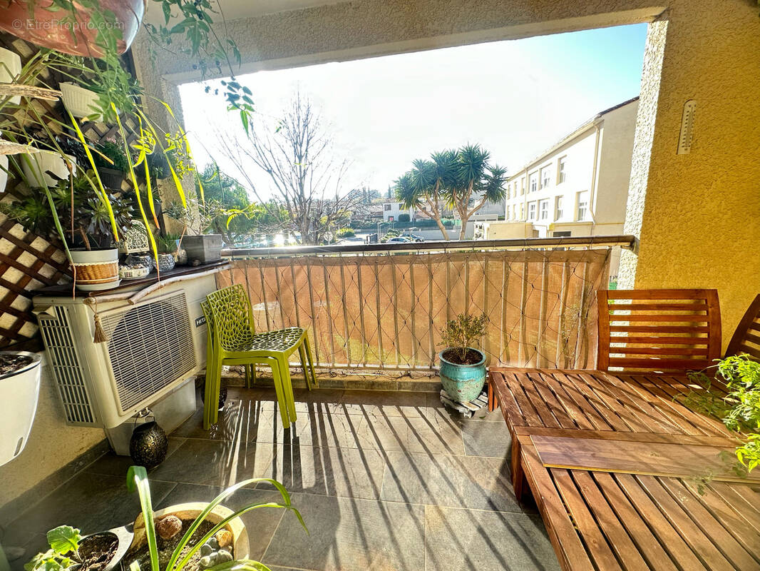 Appartement à SIX-FOURS-LES-PLAGES