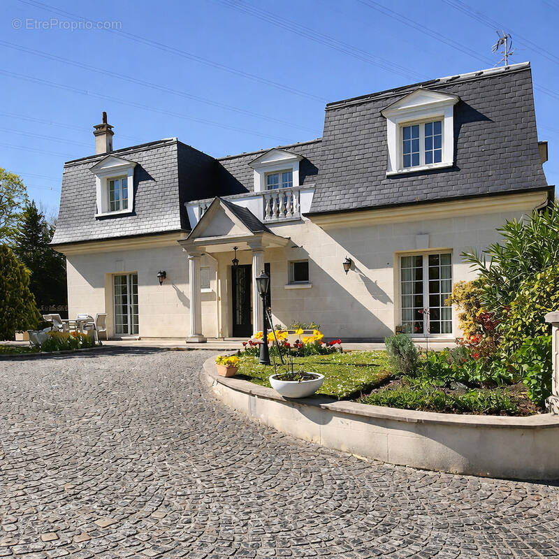 Maison à POMPONNE