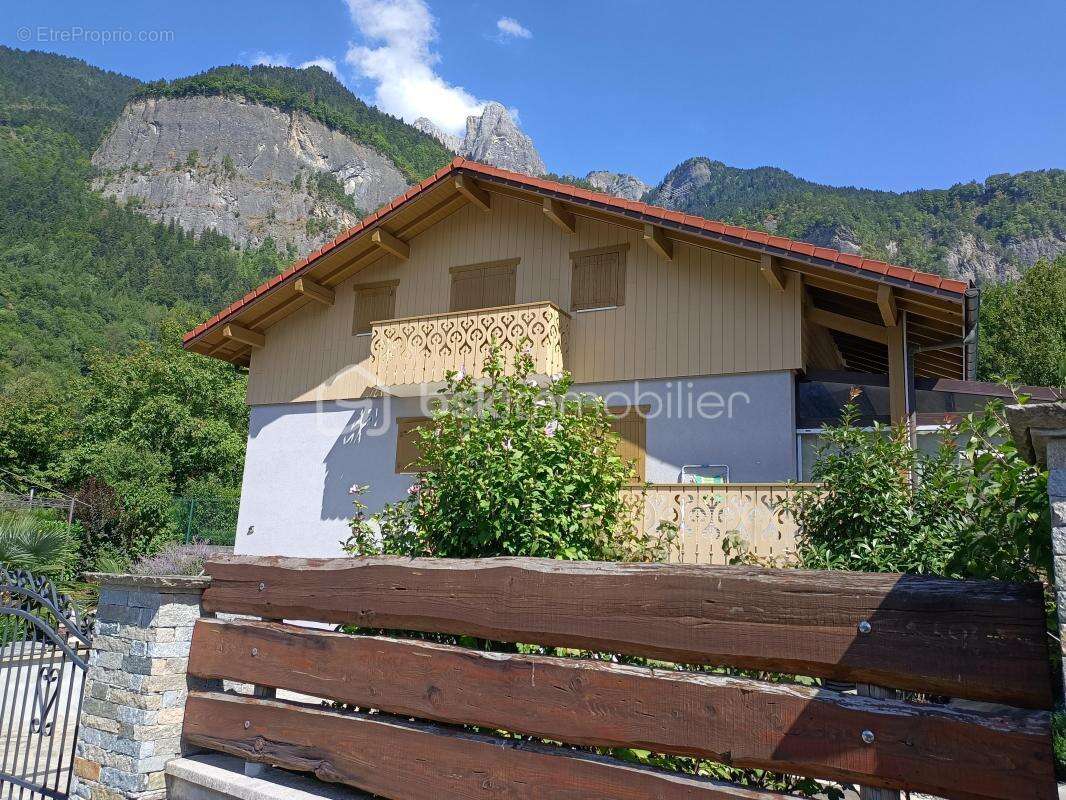 Maison à SALLANCHES