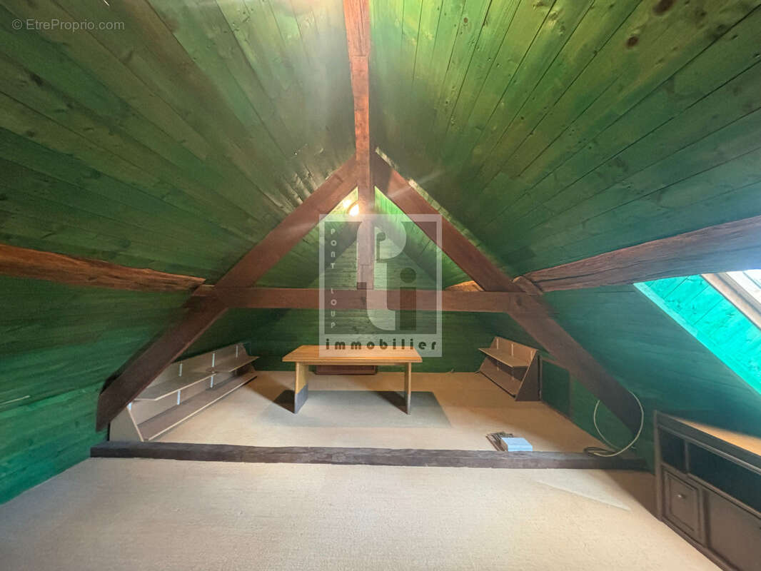 Maison à GREZ-SUR-LOING