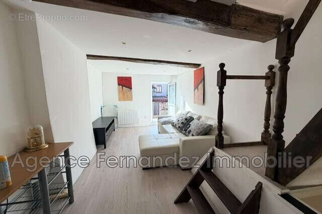 Maison 60 m² à Saint-Christophe-En-Brionnais  - photo 9