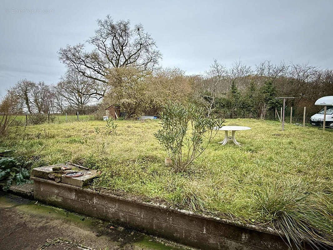 Maison à SCEAUX-SUR-HUISNE