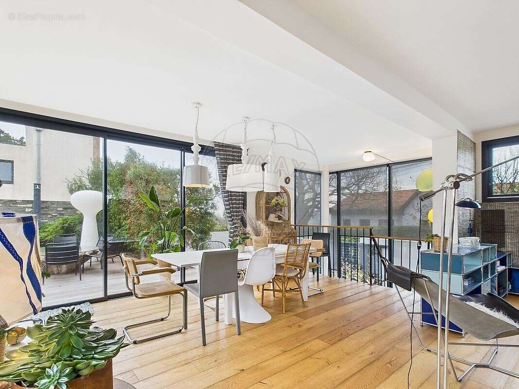 Maison à VAUX-SUR-MER