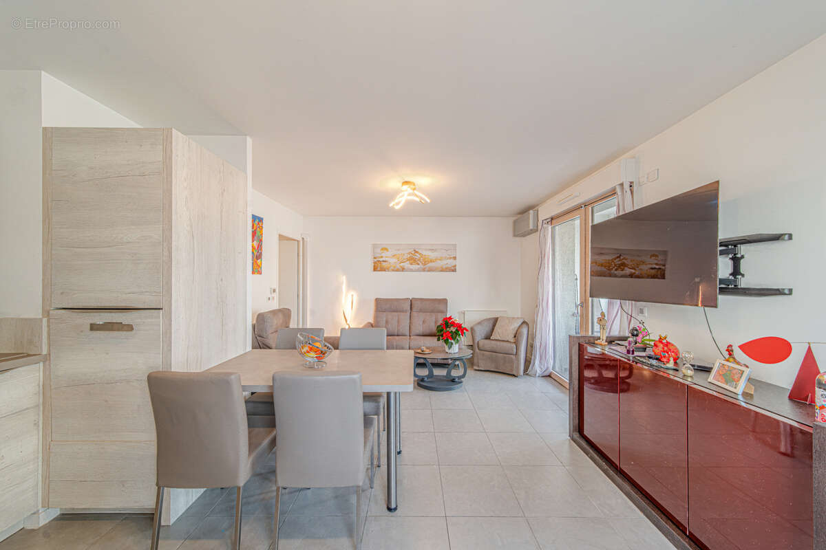 Appartement à SAINT-PRIEST