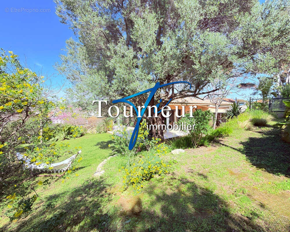 Maison à SANARY-SUR-MER