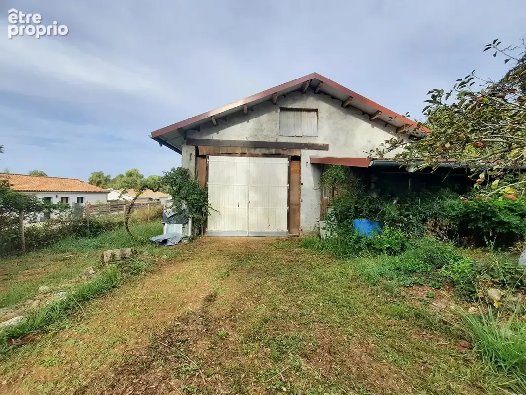 Photo Autres à Riviere-Saas-Et-Gourby au prix de 180 000€