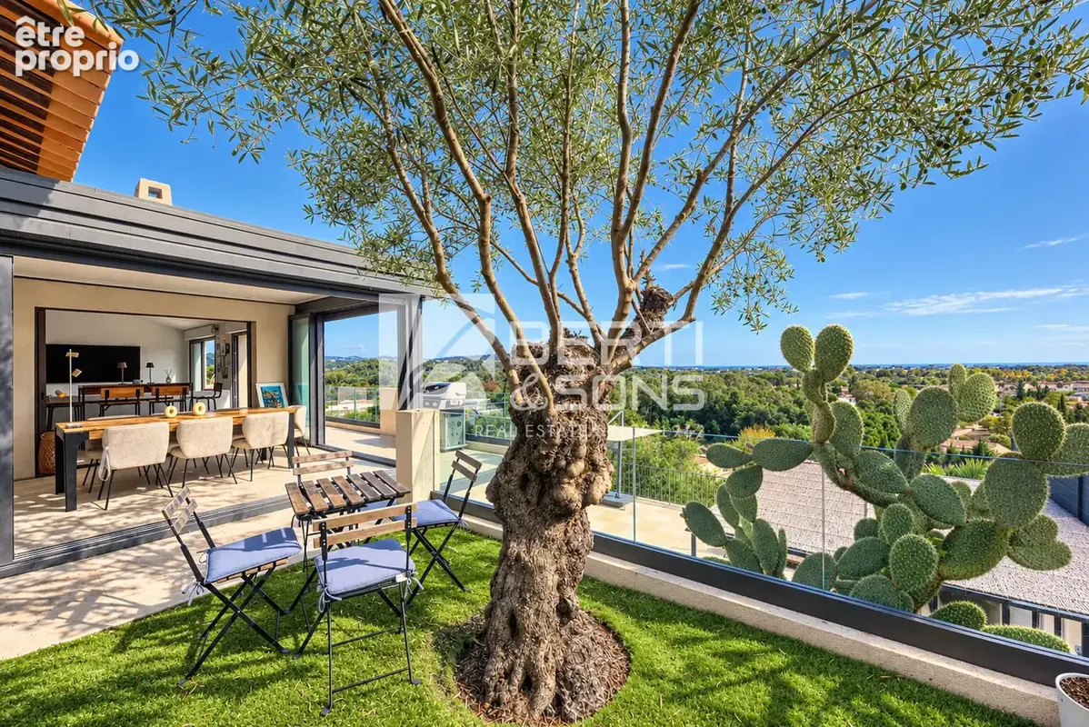 Exclusivité - villa provençale rénovée - piscine - vue dégagée jusqu'à la mer - photo 5