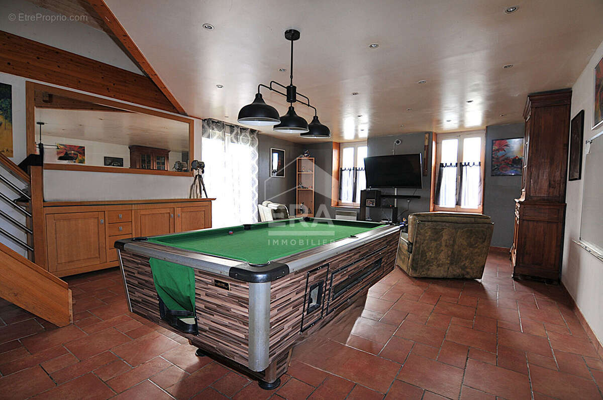 Maison à CAVRON-SAINT-MARTIN