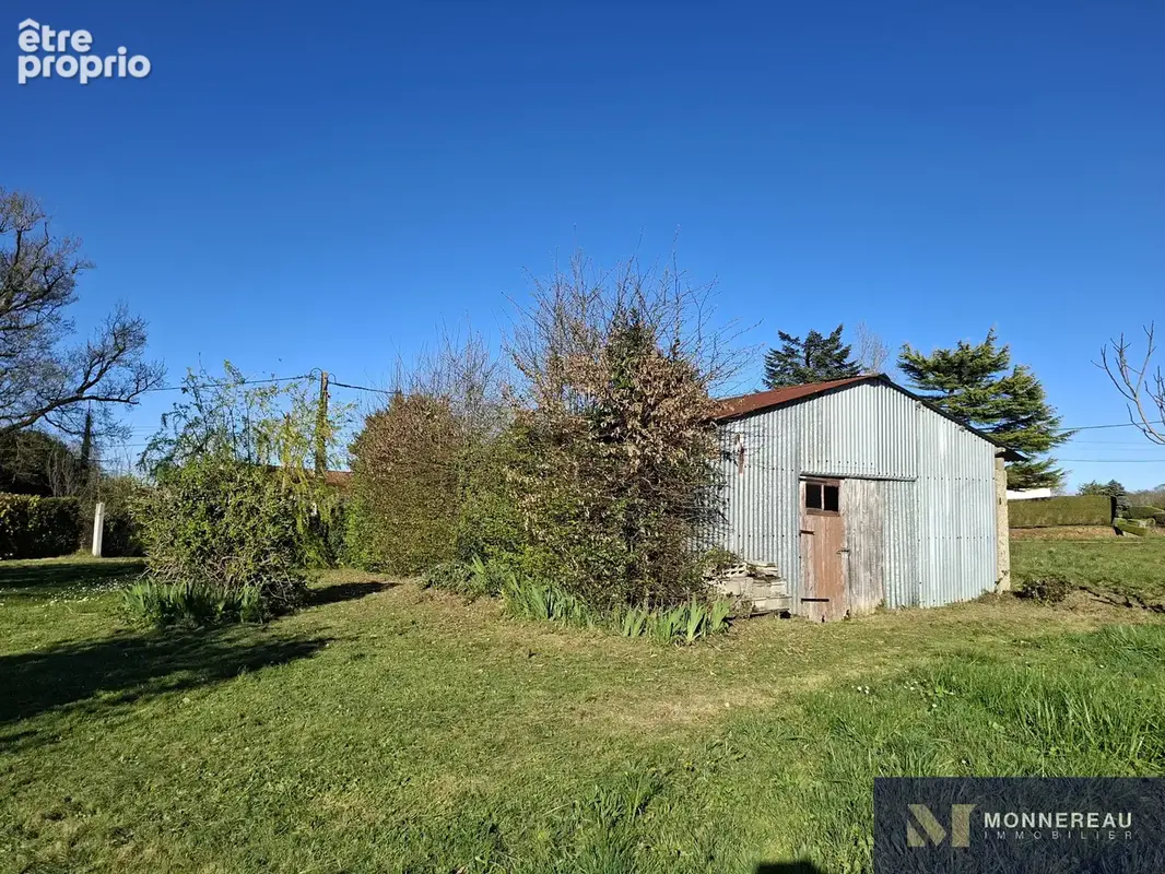 Maison de plain pied avec dependances - photo 16