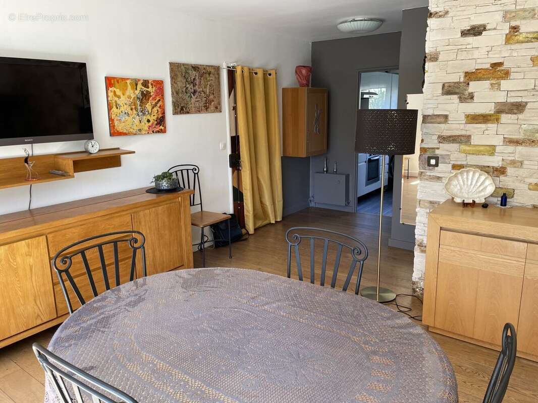 Appartement à MAISONS-ALFORT