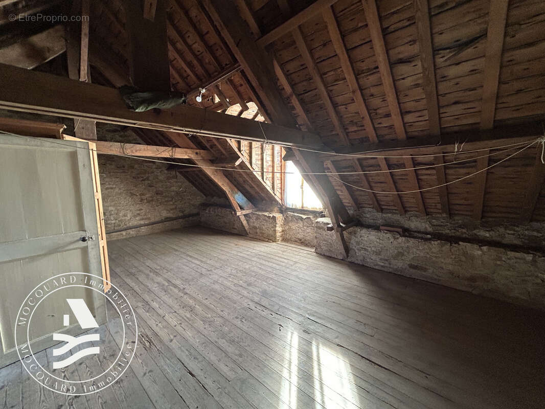 Maison à LOCMARIAQUER