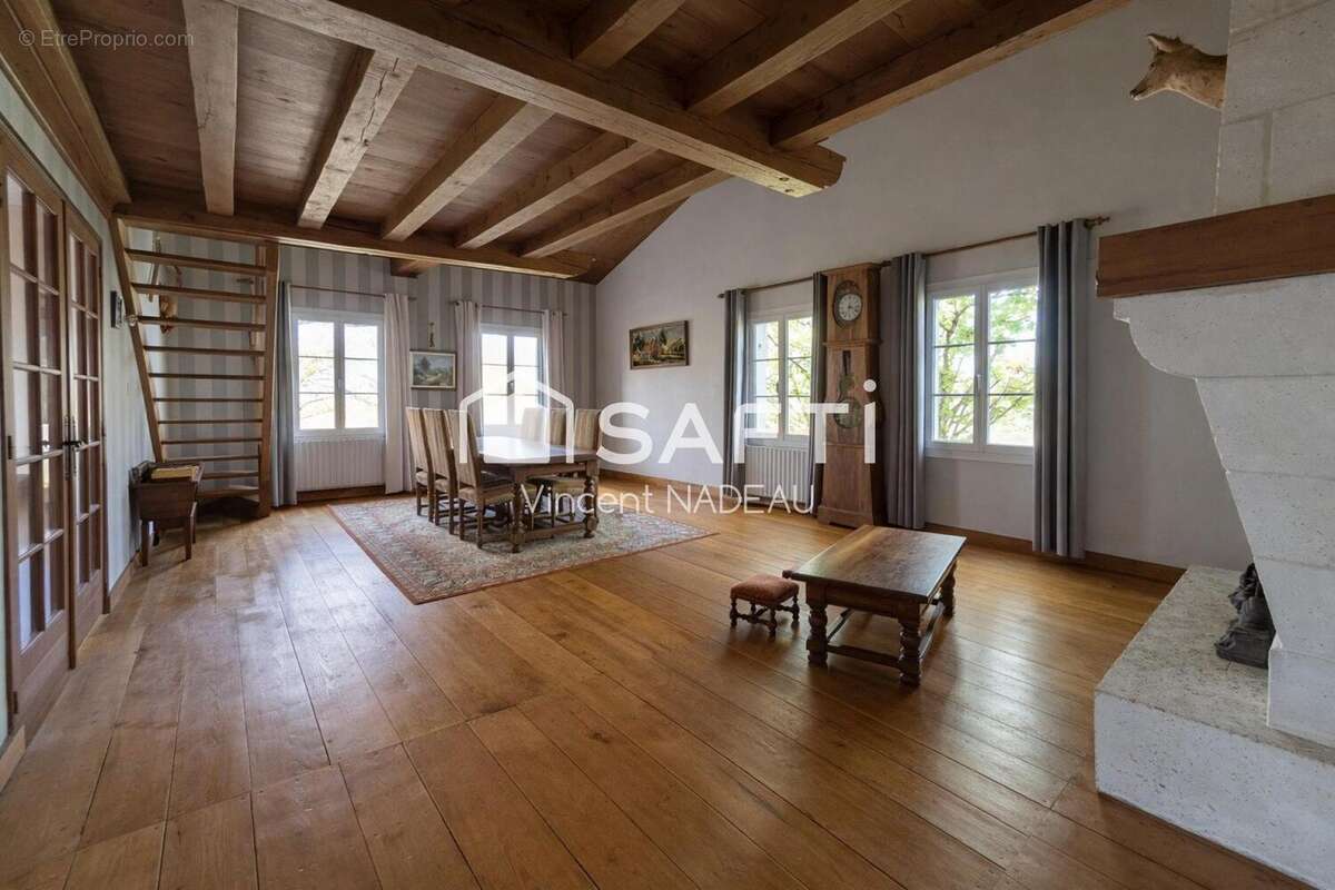 Photo 2 - Maison à COURGEAC