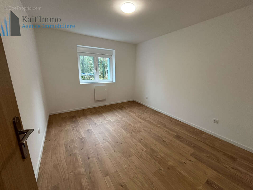 Appartement à MANOM