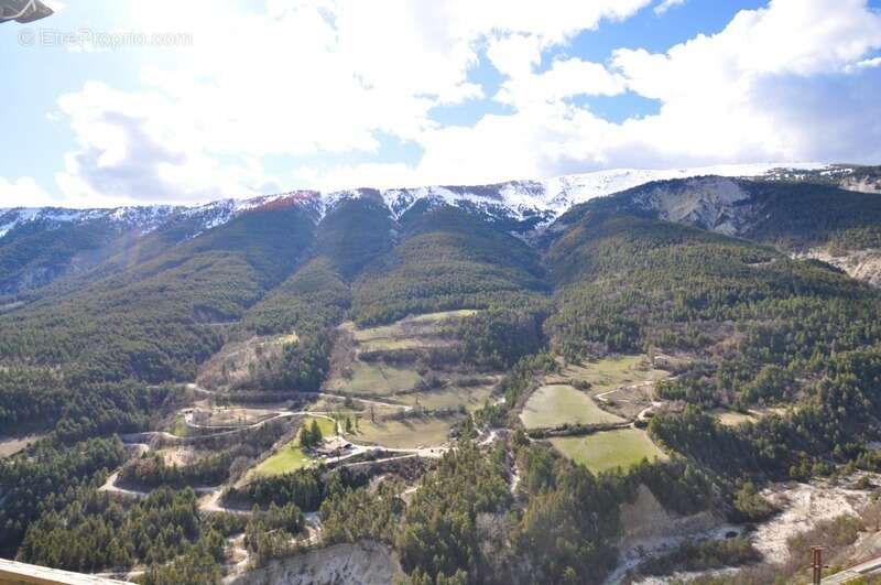 Dpt Alpes de Haute Provence (04), à vendre Proche Annot  Maison de charme en pierres 6 pièces 110 m² Terrasse, Vue - photo 14