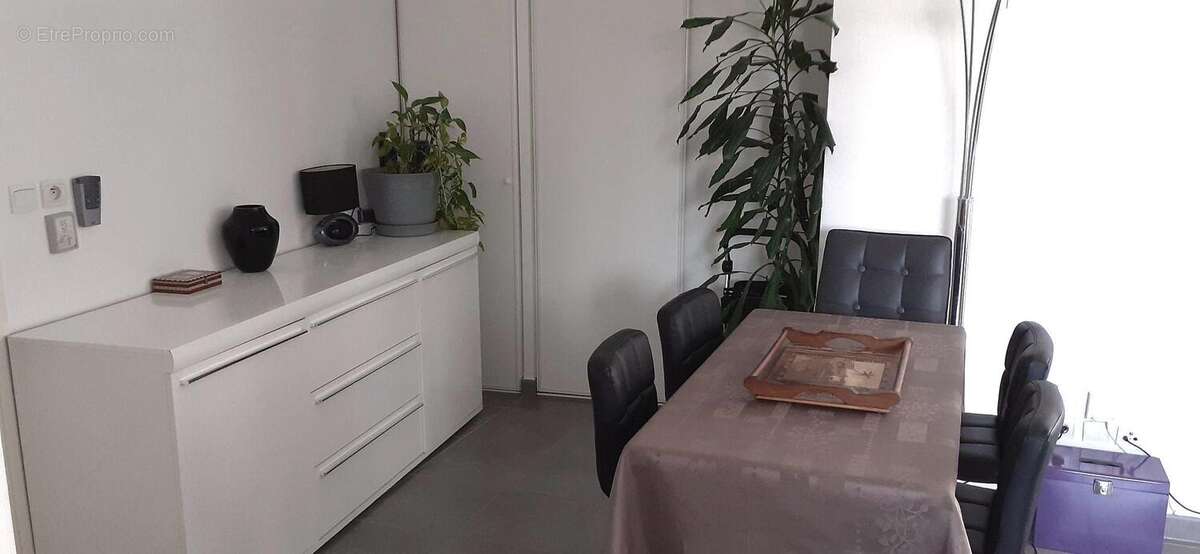 Appartement à CASTELNAU-LE-LEZ