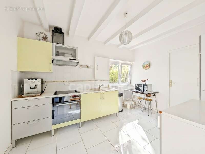Dpt Saône et Loire (71), à vendre à 15 mn de St Marcel Villa de 163 m² et Maison ou Gite de 95 m² terrain de 4000 m² - photo 15