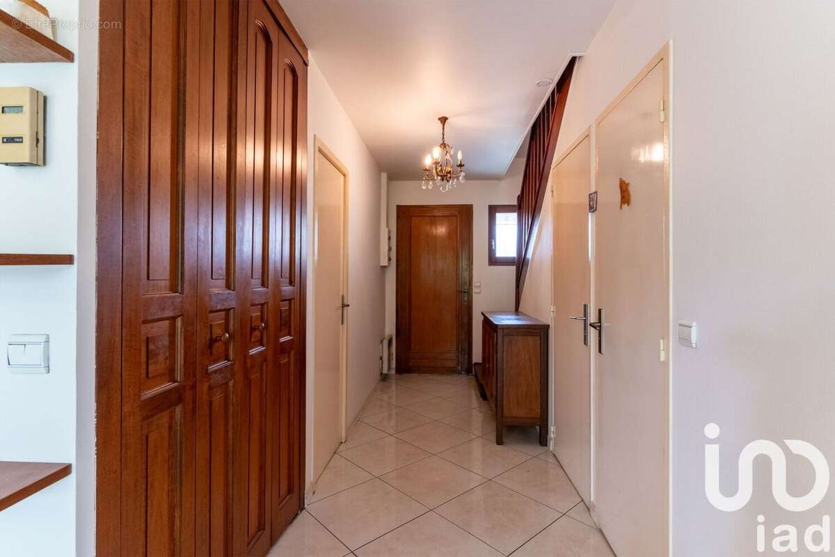 Photo 3 - Maison à TREMBLAY-EN-FRANCE