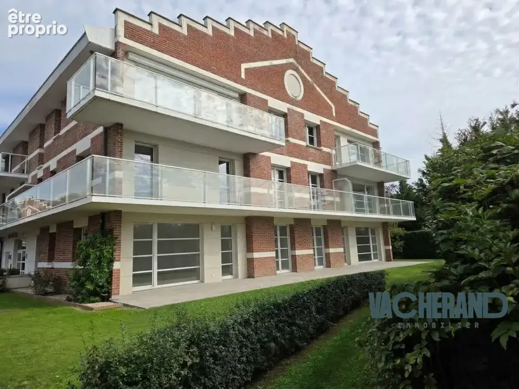 Appartement 3 pièces 72 m² à vendre à Bailleul (59270) - photo 1