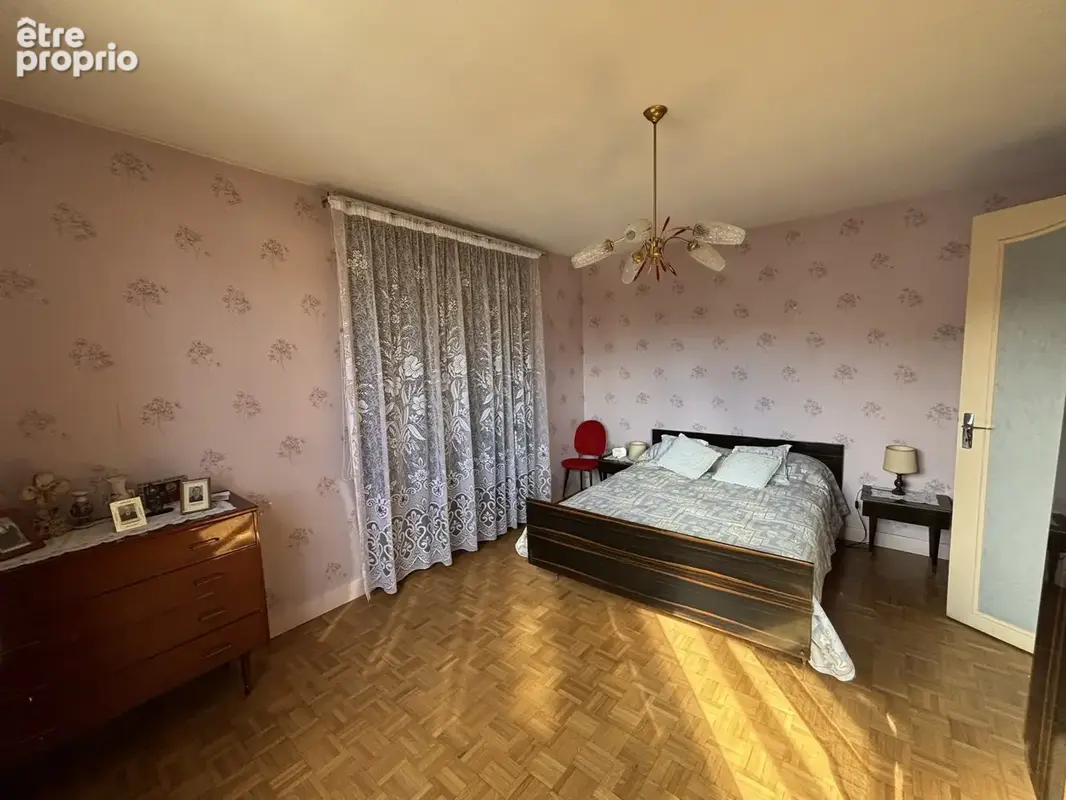 Maison 7 pièces 143 m² à vendre à Vitry-Sur-Seine (94400) - photo 8