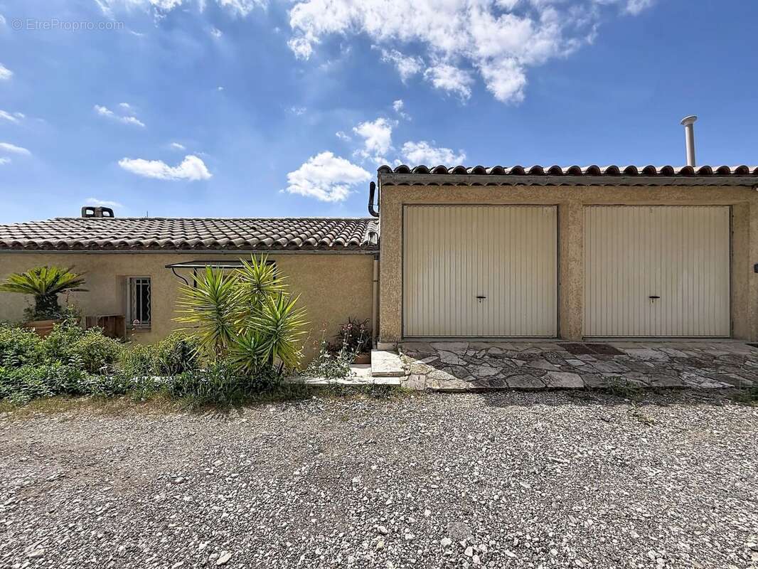 Maison à TOURRETTE-LEVENS