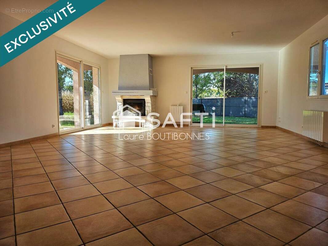 Photo 2 - Maison à SAINT-SULPICE