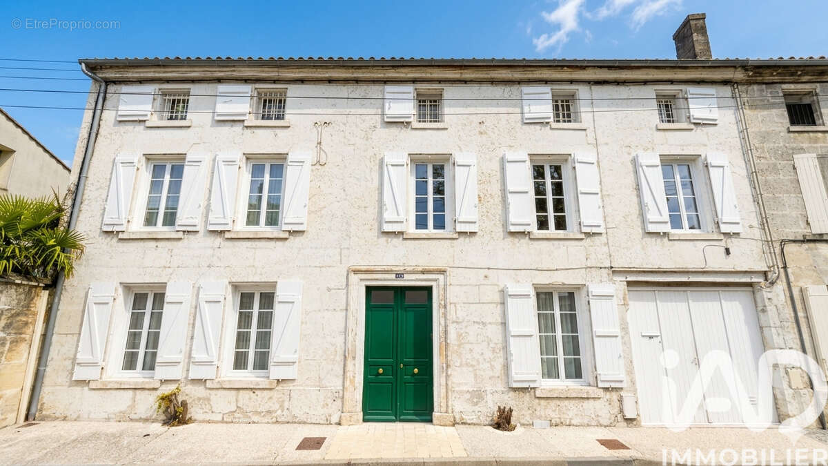 Photo 2 - Maison à JARNAC