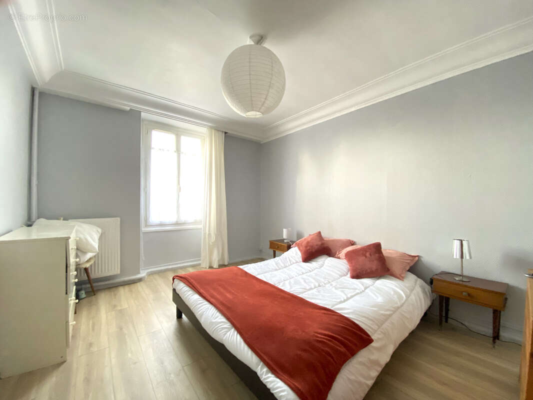 Maison de caractère avec beaucoup de potentiel - photo 8