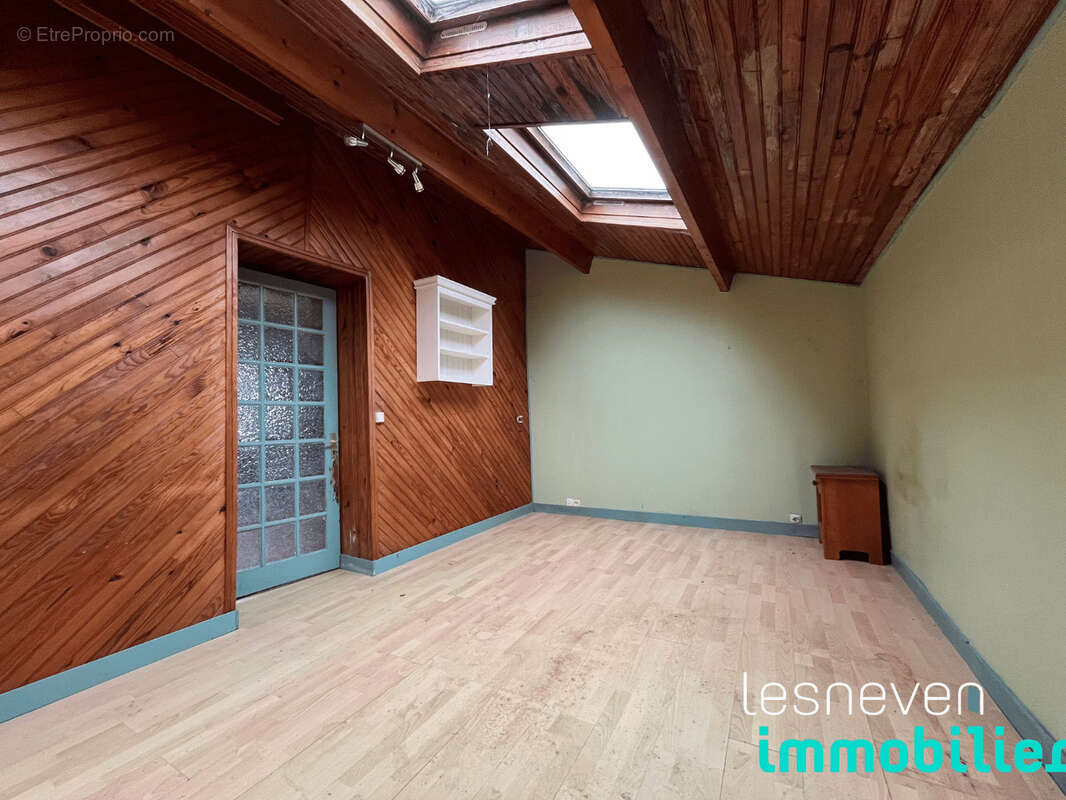 Maison à PLOUDANIEL