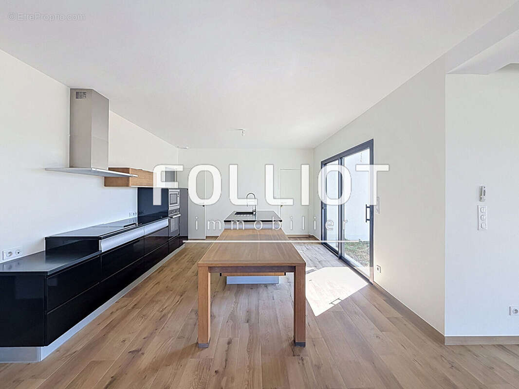 A Vendre Surville-Plage ? Maison contemporaine avec vue mer à 100 mètres de la plage - photo 5