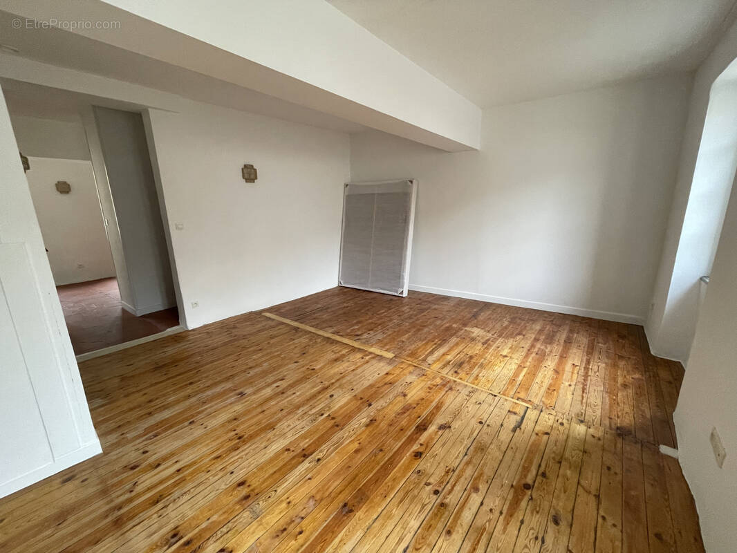 Appartement à CARCASSONNE
