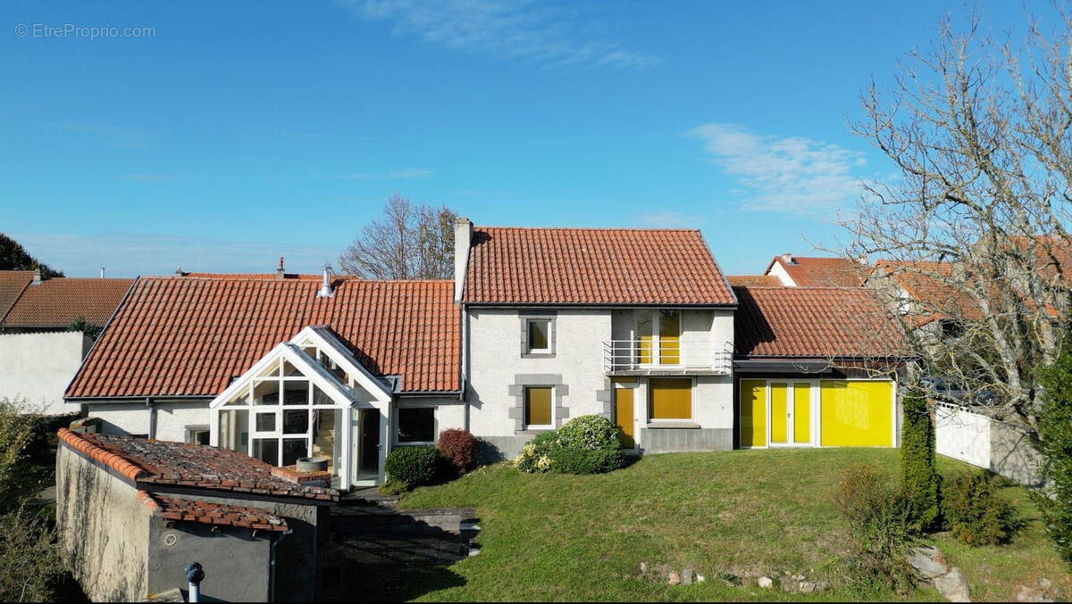 Maison à CHATELGUYON