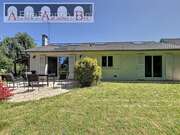 Façade jardin. - Maison à BUC