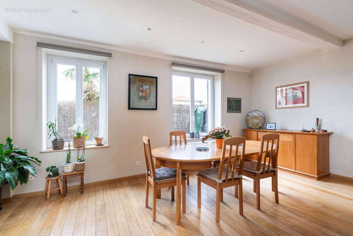 Photo 8 - Appartement à CORBAS