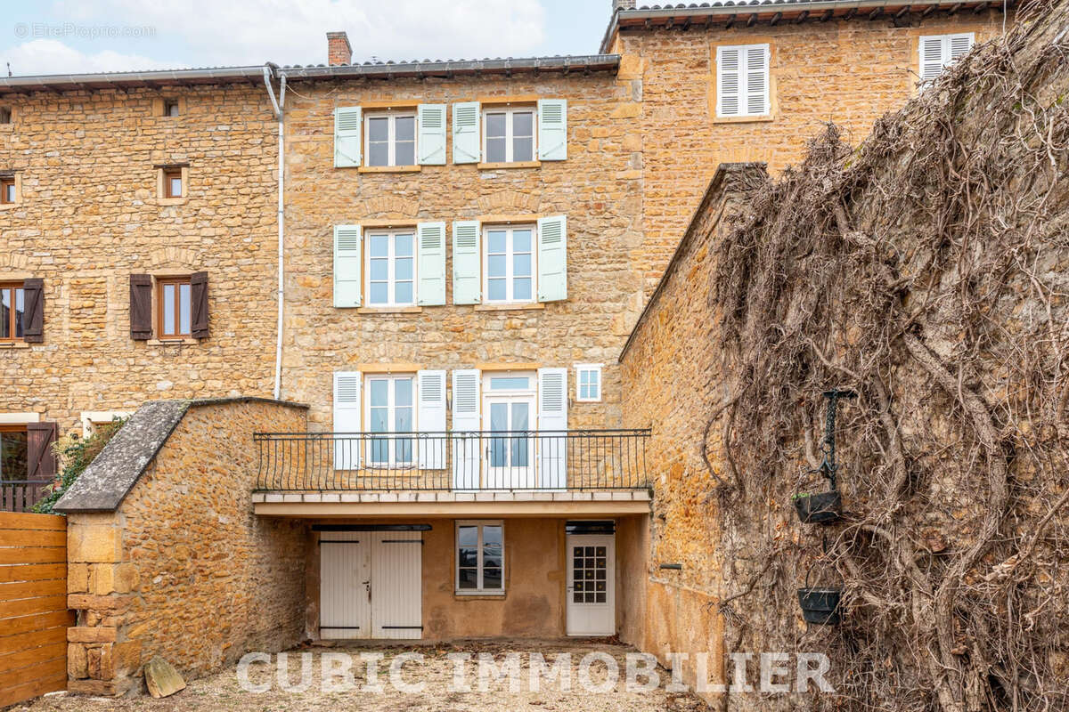 Maison à COGNY