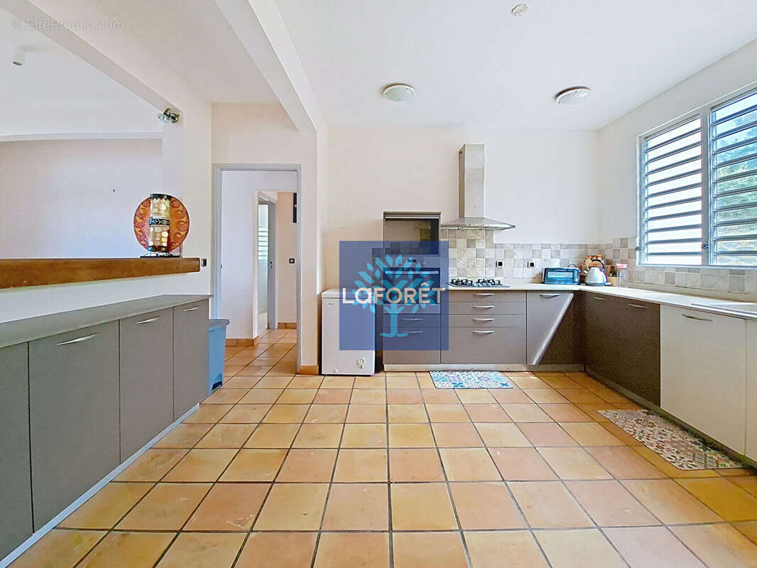 Maison à CASE-PILOTE