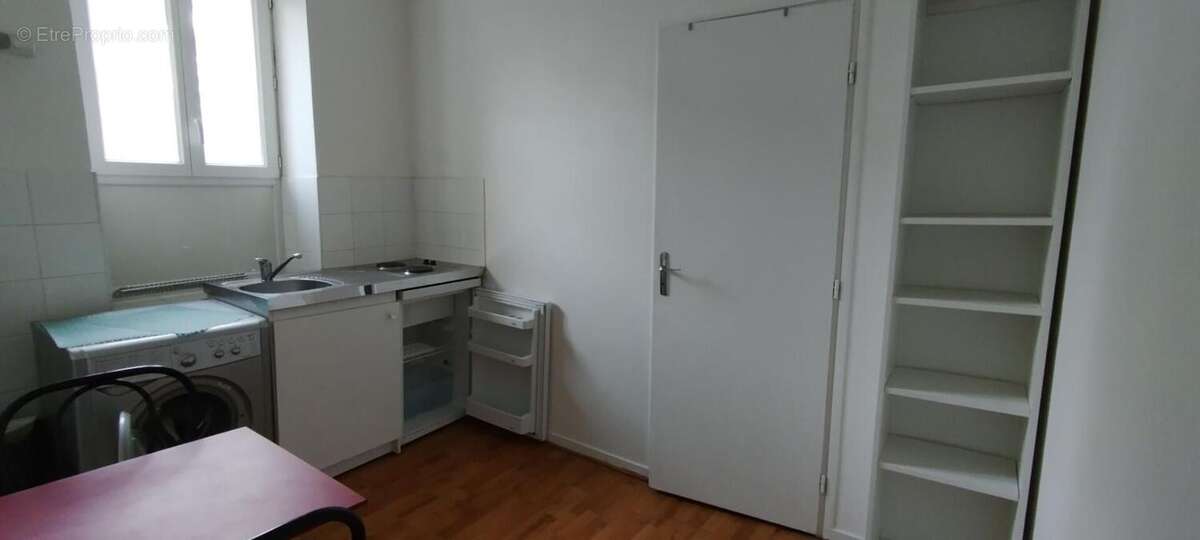 21000 DIJON - Appartement 2 pièces (1 chambre) 25,90 m2 Quartier des Halles - photo 6