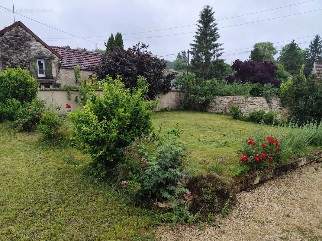 MAISON 134m2 située à GLAND - photo 3