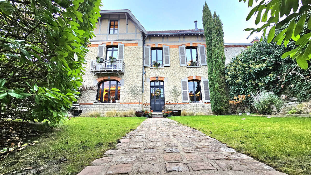 Maison à REIMS