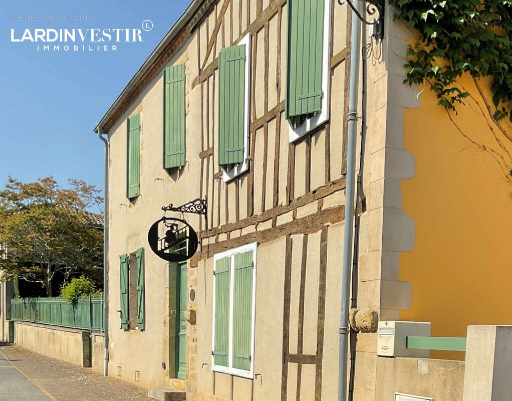 Maison à AIRE-SUR-L'ADOUR