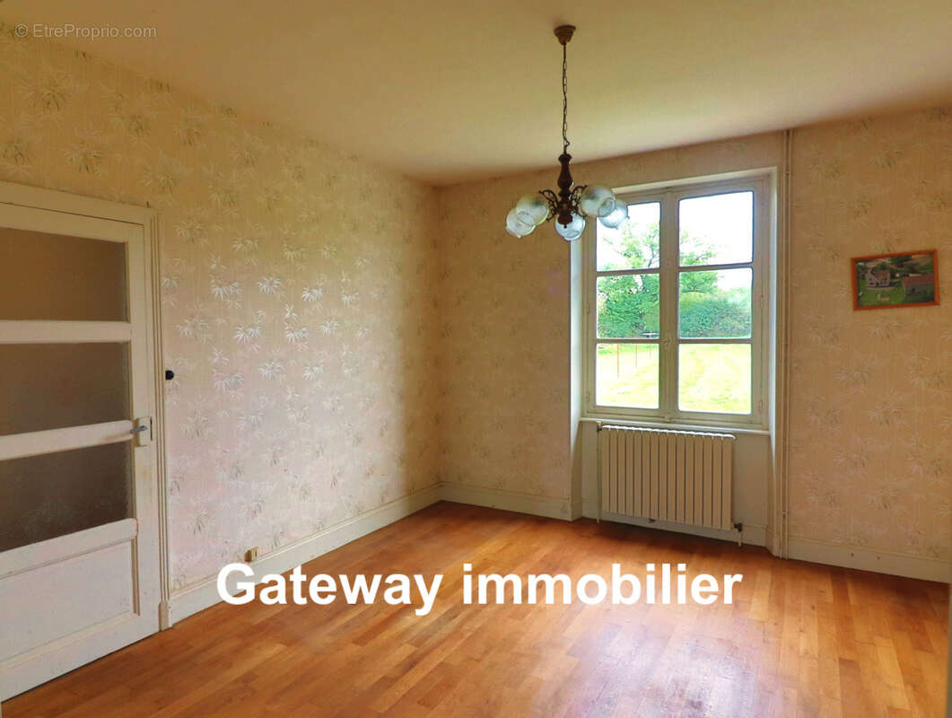 Maison à MARCILLAT-EN-COMBRAILLE
