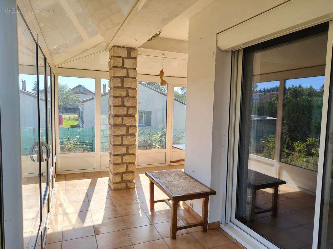 Maison à PIEGUT-PLUVIERS