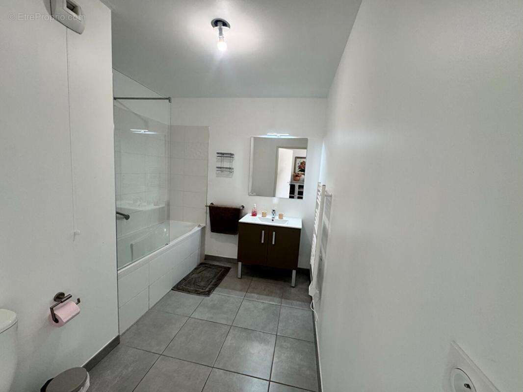 Appartement Le Lavandou 2 pièces 40 m2 Et grande terrasse - photo 10