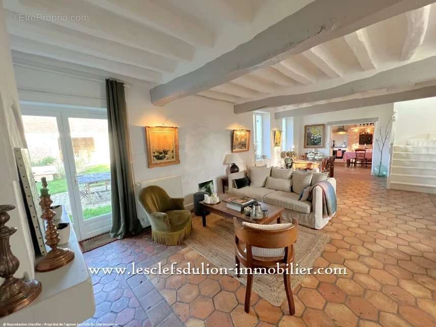 Maison à ECUELLES